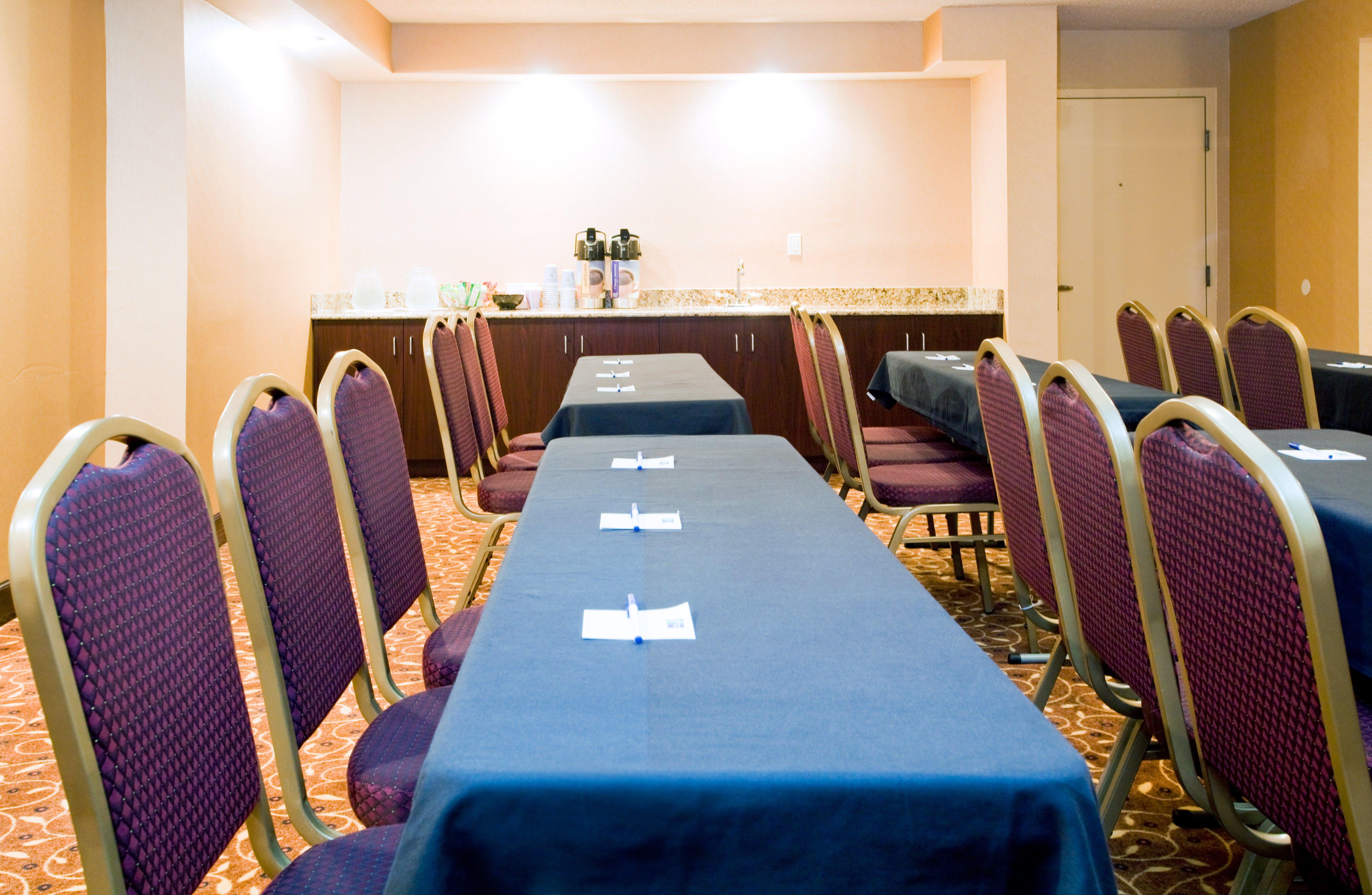 Holiday Inn Express Winston-Salem Medical Ctr Area Εξωτερικό φωτογραφία