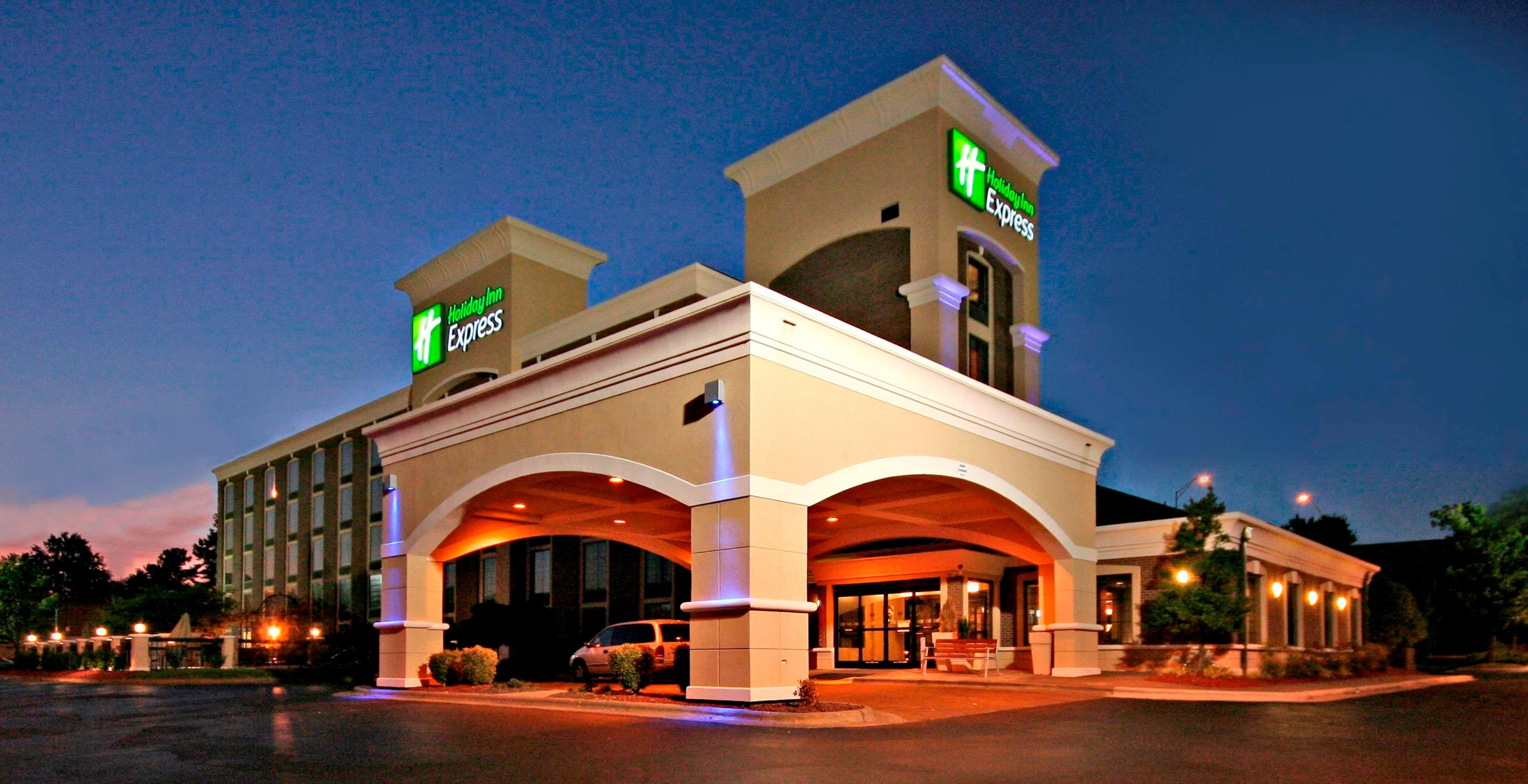 Holiday Inn Express Winston-Salem Medical Ctr Area Εξωτερικό φωτογραφία