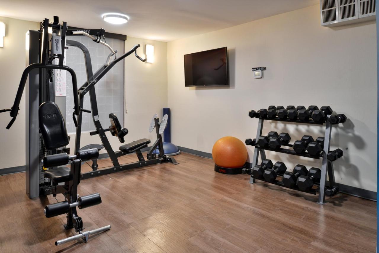 Holiday Inn Express Winston-Salem Medical Ctr Area Εξωτερικό φωτογραφία