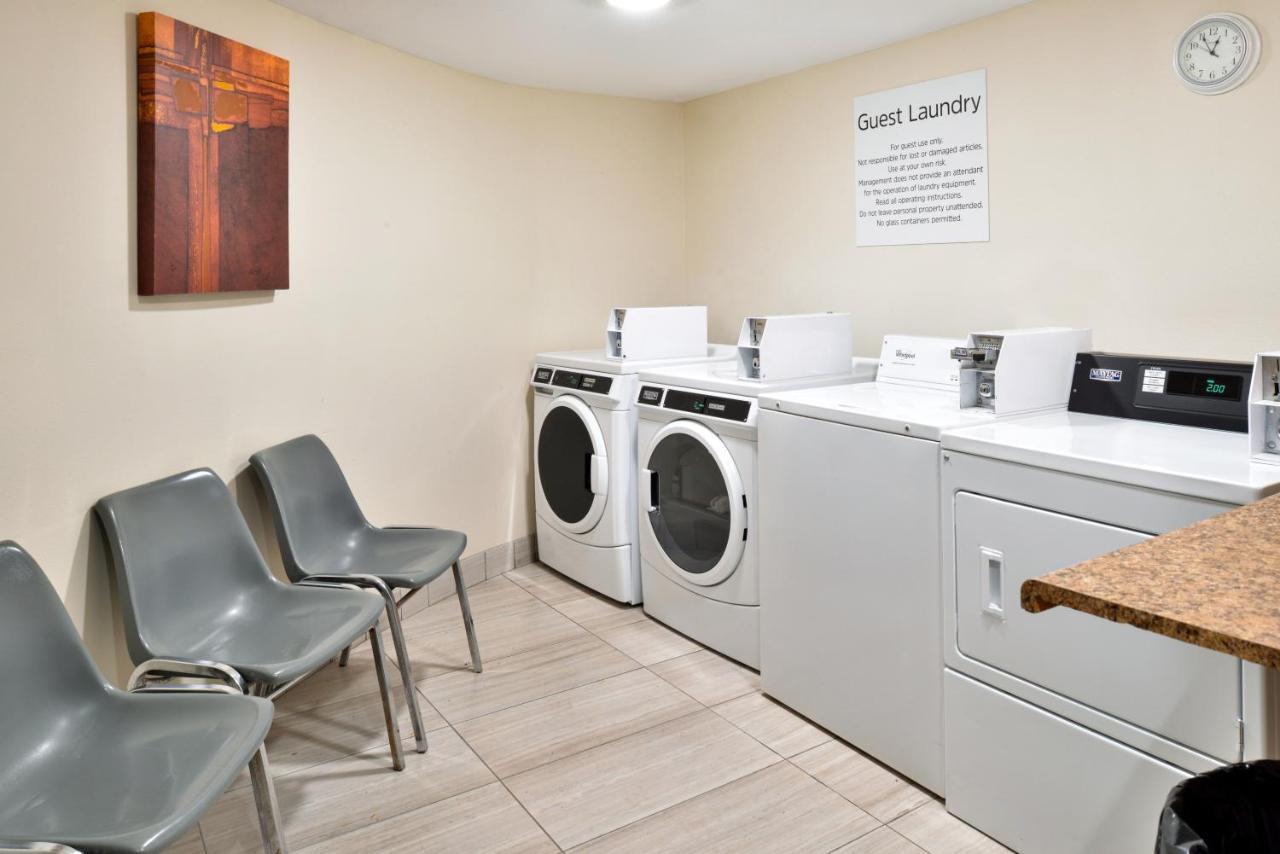 Holiday Inn Express Winston-Salem Medical Ctr Area Εξωτερικό φωτογραφία