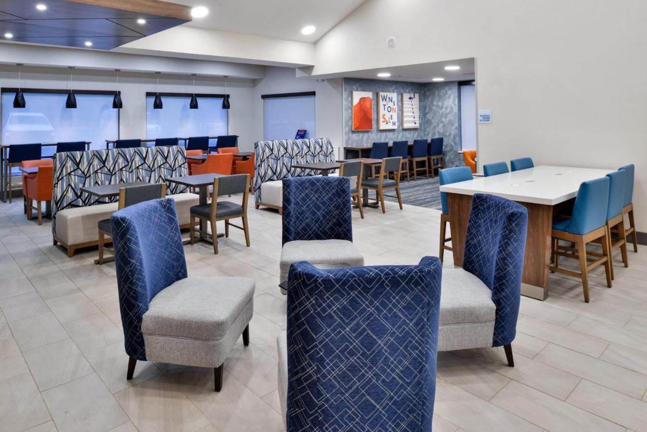 Holiday Inn Express Winston-Salem Medical Ctr Area Εξωτερικό φωτογραφία