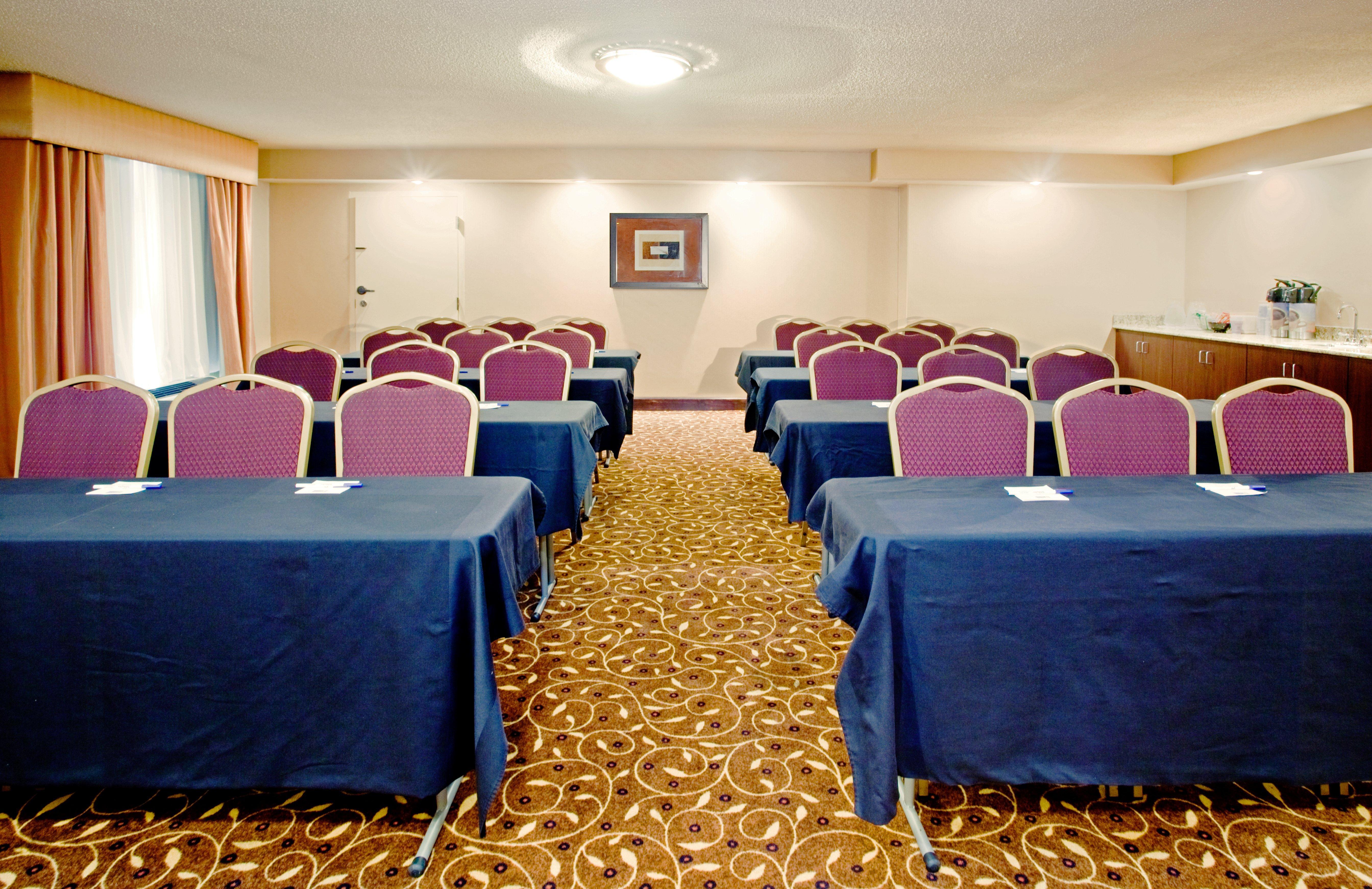 Holiday Inn Express Winston-Salem Medical Ctr Area Εξωτερικό φωτογραφία