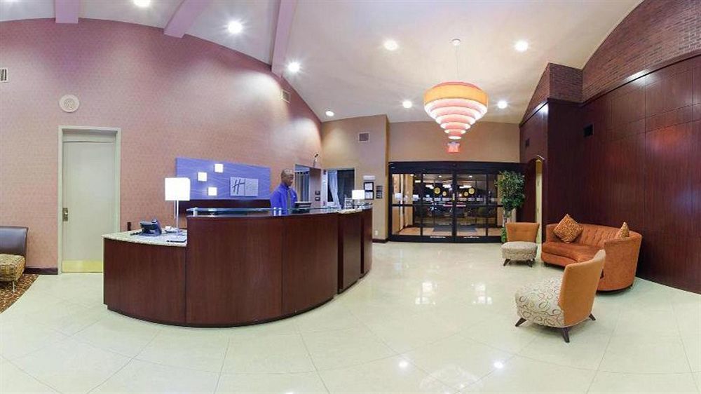 Holiday Inn Express Winston-Salem Medical Ctr Area Εξωτερικό φωτογραφία