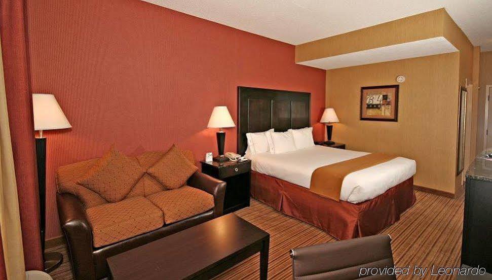 Holiday Inn Express Winston-Salem Medical Ctr Area Εξωτερικό φωτογραφία